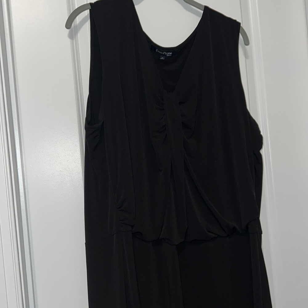 Black dress with blousing detail